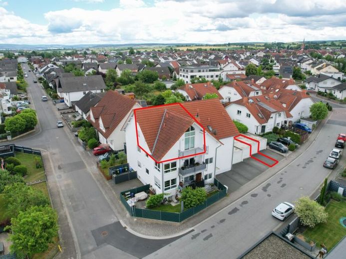 DIETZ: Lichtdurchflutete 4,5 Zimmer-Maisonette große Dachloggia - Galerie - Garage - Stellplatz – Foto 1
