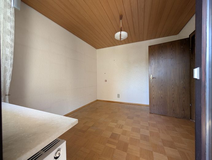 Centraal in Goldbach met veel ruimte voor het hele gezin – Schlafzimmer2