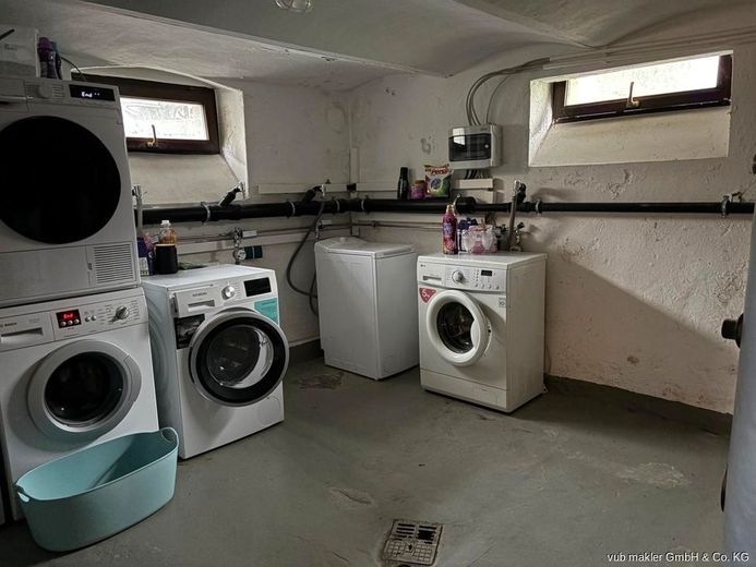 REDUZIERT!!Erdgeschosswohnung in ruhiger Lage von Selb – VUB0002273-10