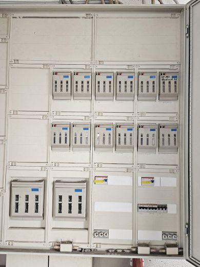 großzügige Gewerbefläche 431qm – Foto 4