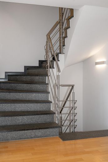 Porzione di bifamiliare con vista sul lago a Ludwigshafen – Foto 10