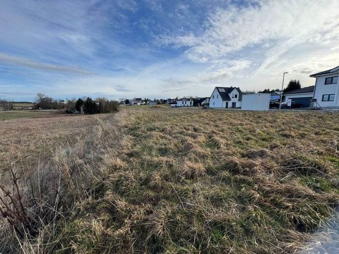 Traumhaftes Baugrundstücke in der Gemeinde Berg - Ihr zukünftiges Zuhause im idyllischen Neubaugebiet - herrlicher Blick - Grundstücksgröße 622 m² – Foto 1