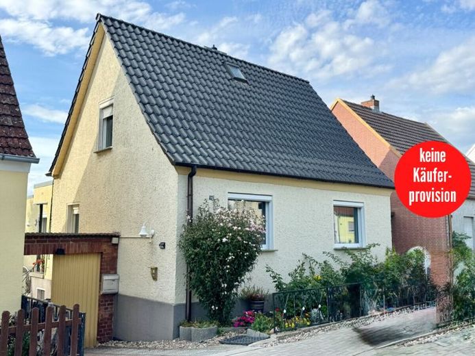 HORN IMMOBILIEN ++ Neubrandenburg, Am Blumenborn, Haus mit Einliegerwohnung in guter Lage – Foto 1