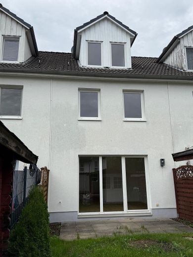 Hausfassade Gartensicht