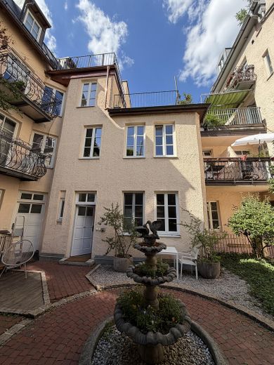 Little city house in the heart of Munich – Villa Urbana