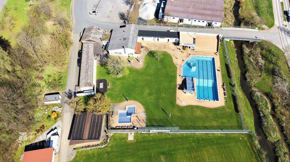 Jetzt zuschlagen! Saisonstarkes Restaurant mit Laufkundschaft! Direkt am Freibad - FALC Immobilien – Tolle Lage