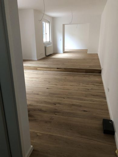Stilvoll kernsaniertes Altbau-Loft – Foto 2