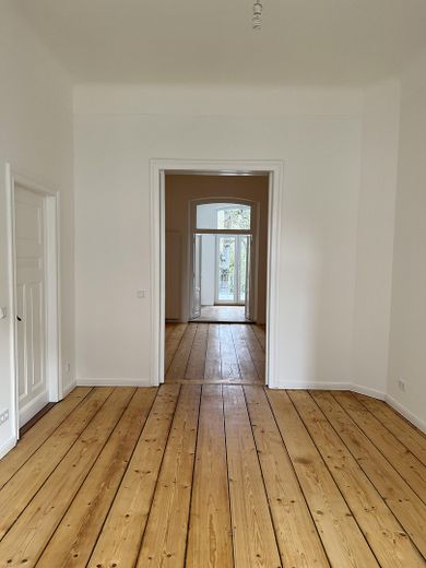 ATTUALMENTE PURTROPPO NON POSSIAMO ACCETTARE ULTERIORI RICHIESTE – Wohnzimmer