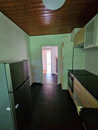 Kapitalanlage mit hoher Rendite: Helle sanierte Wohnung mit Balkon – Küche