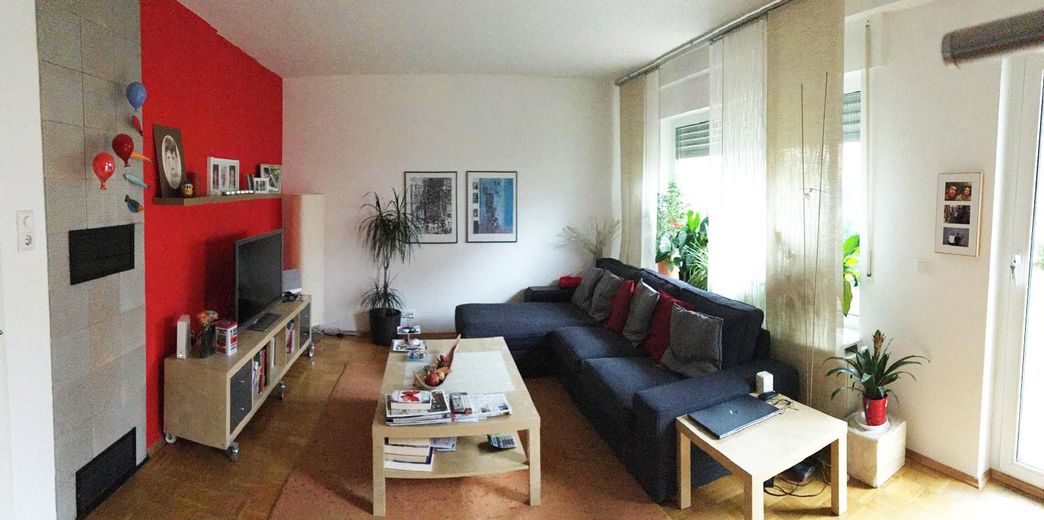 Reihenmittelhaus sehr zentral in Friedrichshafen 600 m vom Bodensee – Wohnzimmer