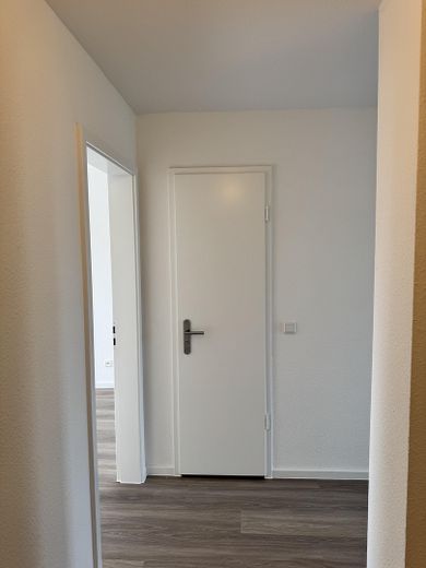 Komfortable Stadtwohnung mit Aufzug – Eingangsbereich