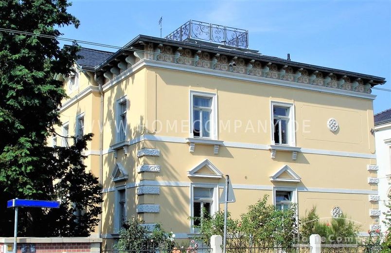 18579 HomeCompany Dresden Schickes möbliertes Dachgeschoß-Apartment in Blasewitz mit Blick über Dresden max. 3 Personen – 48d0670b26124b972978344e97c24a99953b3b98.jpg