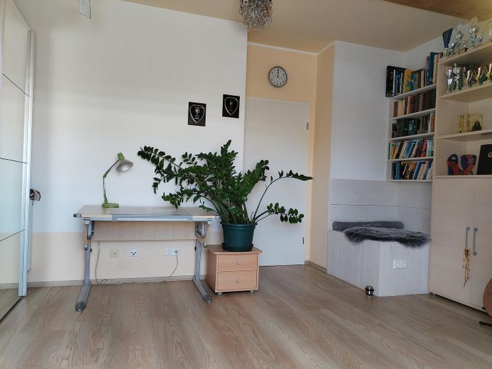 Vivere in modo moderno in una delle migliori zone residenziali di Ingolstadt – DG Zimmer 4 - 15 qm