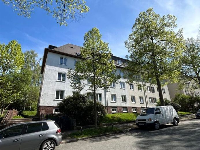 Großzügige 2-Zimmer mit Laminat, Balkon und Wannenbad zum Toppreis in ruhiger Lage! – Foto 1