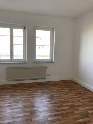 UNI Yakını Chemnitz Bernsdorf’ta YENİ 6 Odalı Daire – Zimmer 6
