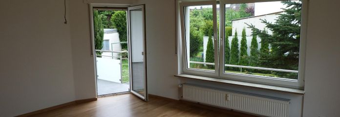 Wohnzimmer/ Balkon Türe 