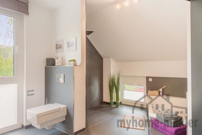 Provisionsfrei vom Bauträger: Top ausgestattete 4 Zimmer Eigentumswohnung mit Blick über Ansbach – Wellnessbad Beispiel