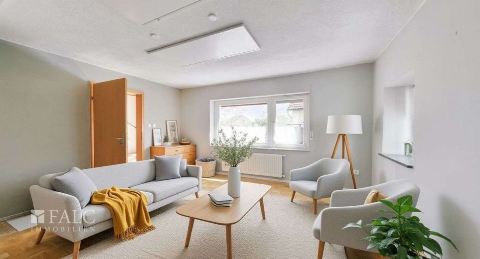 Schönes Einfamilienhaus mit Nebengebäude – Wohnzimmer EG
