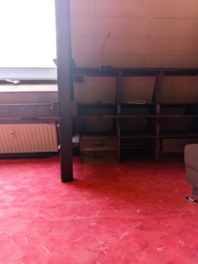 Appartamento mansardato libero a Düsseldorf/ Bilk con vista sulla torre della televisione – Foto 13