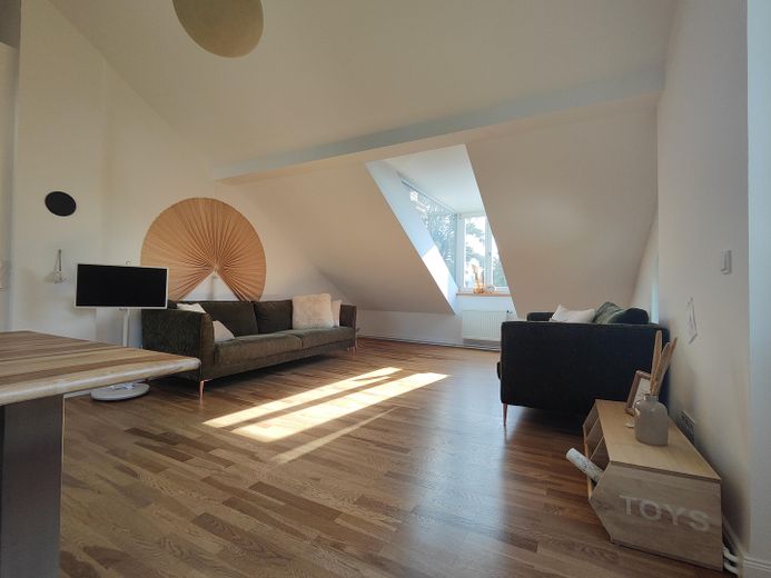 Wohnbereich mit Dachgaube