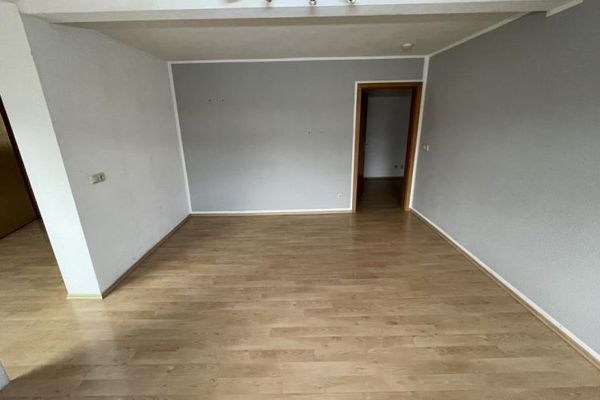 Vermietete DG Eigentumswohnung in Gera-Zwötzen!