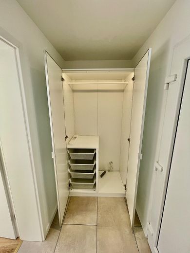 Spiegelschrank