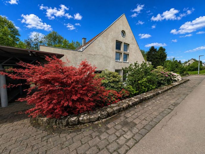 Charakterimmobilie mit Einliegerwohnung auf außergewöhnlichem Naturgrundstück – Nordansicht