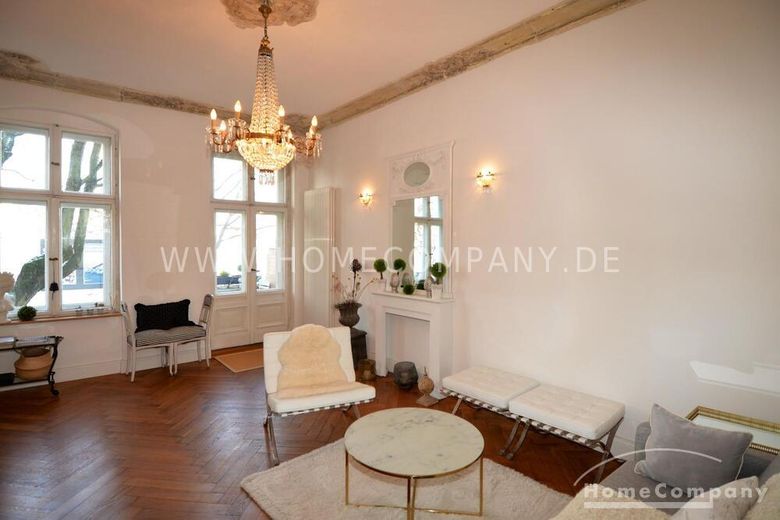 Appartamento d’epoca di alta qualità e di buon gusto a Moabit, arredato – 52054a9a14f2d8e6ab2ee63418913bdb598d4976.jpg