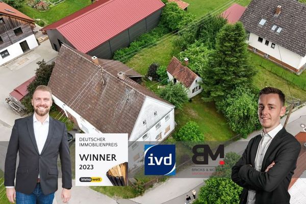 Bauernhaus für Handwerker mit Scheune, Garten und Garage