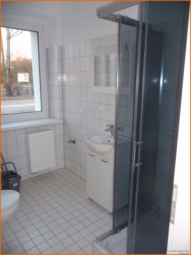 Kapitalanleger aufgepasst! Saniertes und langfristig vermietetes Wohnhaus mit 16 Wohneinheiten – Bild 15