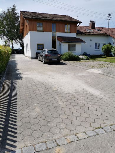 Grundstückseinfahrt