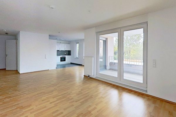 Moderne 3-Zimmer-Wohnung mit EBK und großem Balkon!