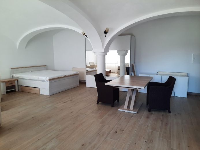 Schlafbereich / Spiegelschrank