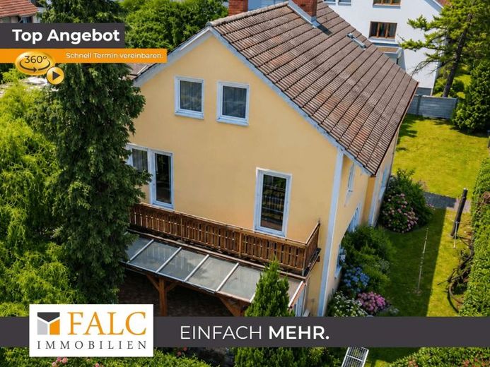 Seltene Gelegenheit in Haunstetten: saniertes Einfamilienhaus mit zwei unterkellerten Garagen – Foto 1
