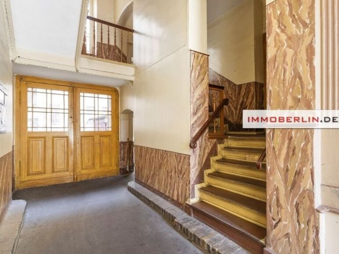 IMMOBERLIN.DE - Bardzo atrakcyjny dom mieszkalno-usługowy z potencjałem w popularnej lokalizacji – Zdjęcie 1