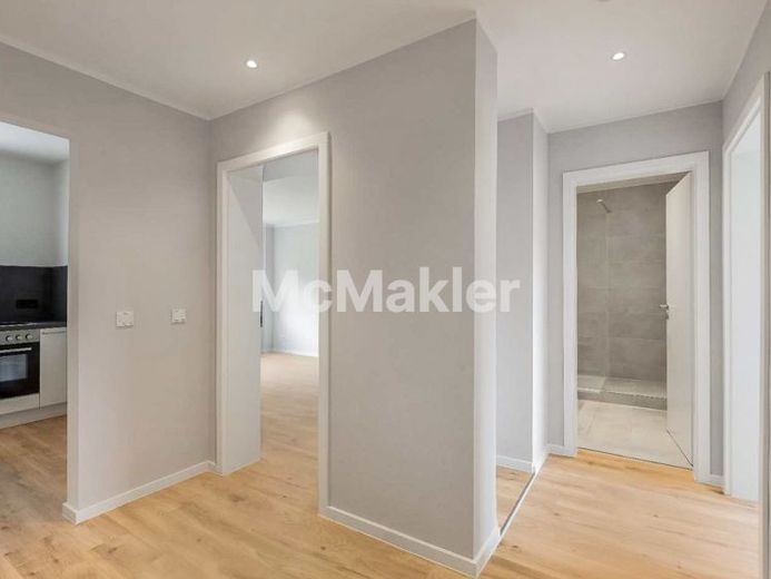 Moderne 3-Zimmer-Eigentumswohnung mit Balkon und Stellplatz in Grevenbroich – फोटो 1