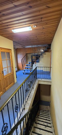 Idillio familiare spazioso a Ebern – completamente ristrutturato nel 2007 e confortevole – Flur EG