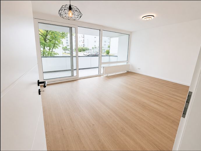Kernsanierte 3-Zimmer-Wohnung mit Balkon in Ditzingen – Foto 9