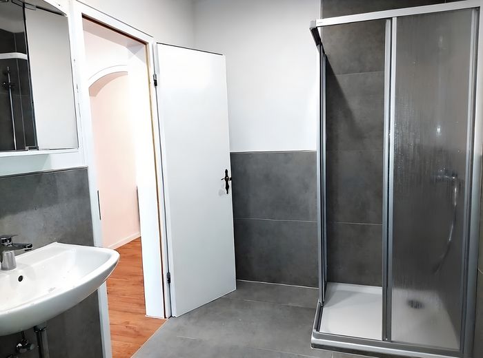 Badezimmer (weitere Wohnung)