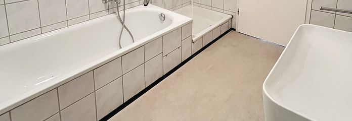 Dusche und Badewanne