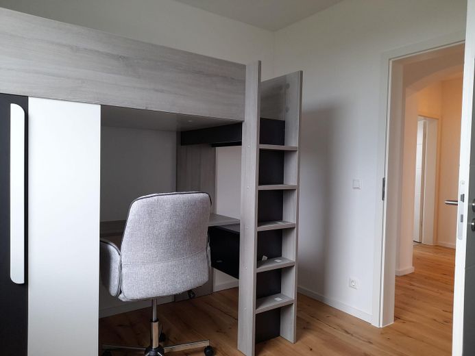 ++TOP renovierte 4 ZKB++großer Südbalkon++2 Bäder++Küche++möbliert – Foto 15