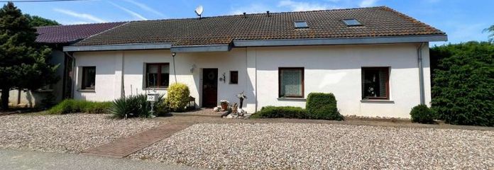 ***Charmante Doppelhaushälfte in ruhiger Lage – Ideal für Familie und Naturfreund***