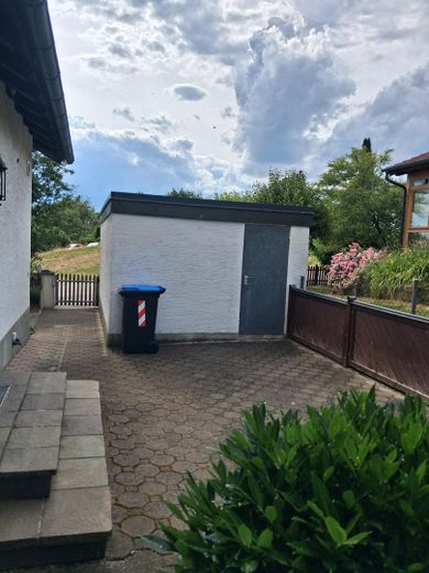 Garagenrückseite