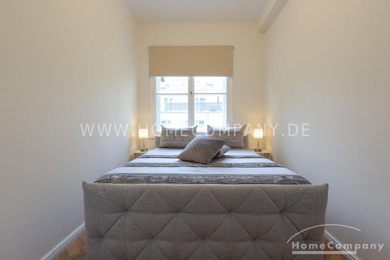 Stylowo umeblowane mieszkanie w pożądanej lokalizacji w pobliżu Heidelberger Platz w Berlinie – d941111501e1cfc28301420676103730f3583283.jpg