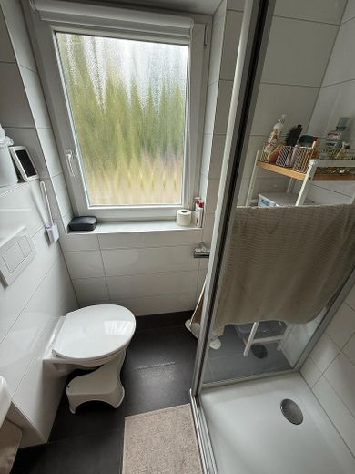 Reiheneckhaus mit Garten in Schwäbisch Gmünd – Badezimmer