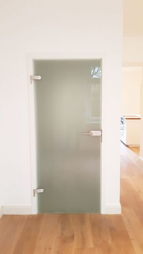 stylische Glastüren