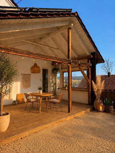 Ehemaliger Bauernhof mit Stadl, großem Grundstück und vielseitigen Nutzungsmöglichkeiten – Dachterrasse neben OG