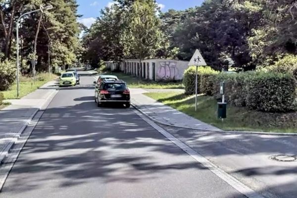 قطعة أرض بناء جذابة في موقع مرغوب في Elstal – مثالية لمنزل أحلامك بالقرب من برلين