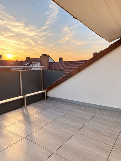 ☀️ Encantador ático de 4 habitaciones con logia sobre Núremberg ☀️ – Foto 39