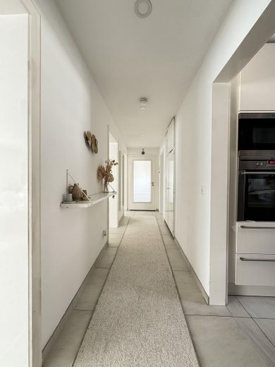 Lichtdurchflutete 3,5 Zimmerwohnung in Ehningen – Foto 6